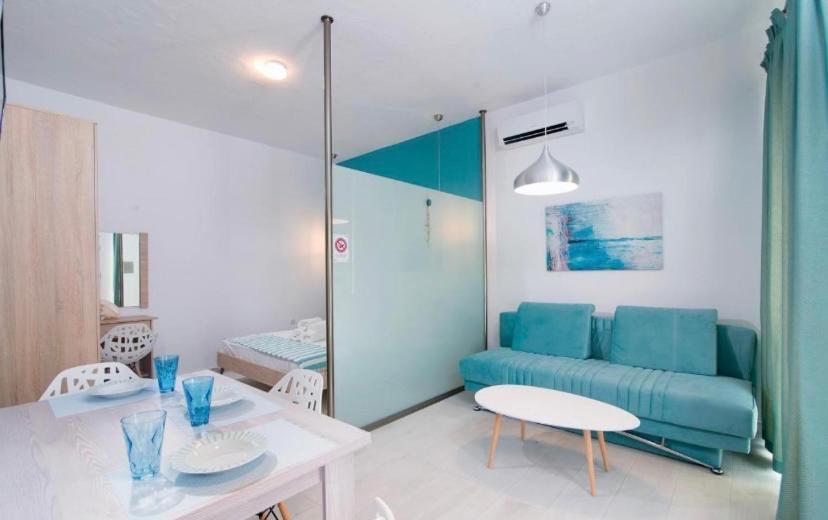 Lena Apartments 3 Potos Esterno foto